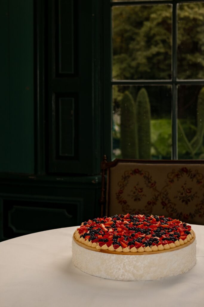 italiaanse taart tijdens bruiloft in amsterdam